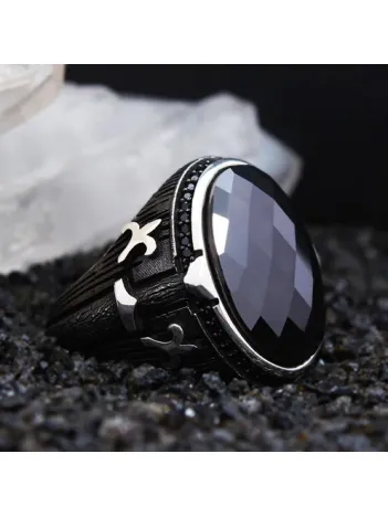 Siyah Oniks Taşlı Kristal Kesim Özel Seri Erkek Gümüş Yüzük