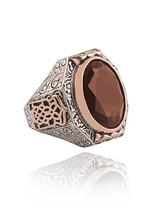 Yakut Garnet Taşlı Yanı Gravür İşlemeli Erkek Gümüş Yüzük