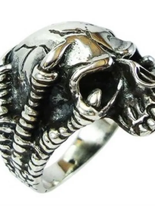Gotik Kurukafa Gümüş Erkek Yüzüğü