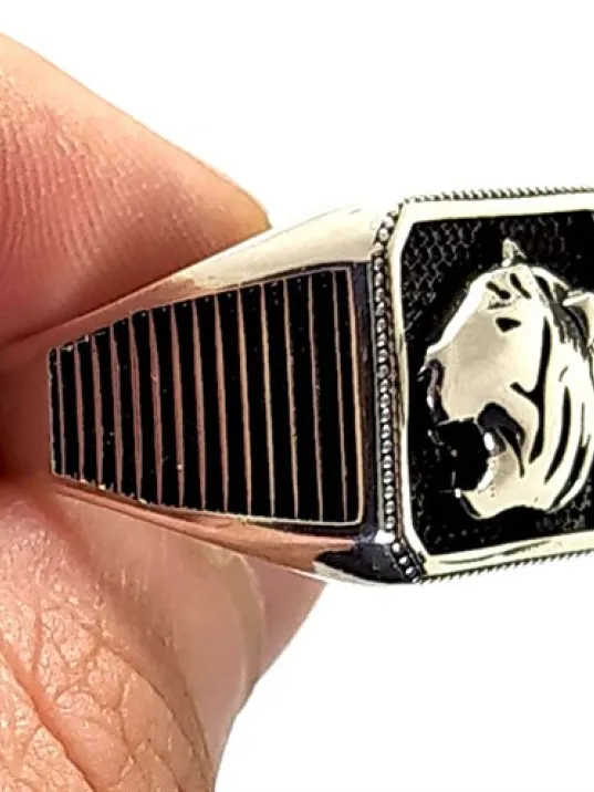 Kaplan Figürlü Erkek Gümüş Yüzük