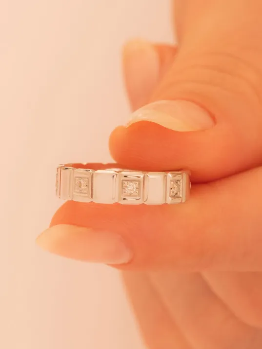 Kadın Gümüş Yüzük - 925 Ayar Terahertz Model Gümüş Alyans Yüzük