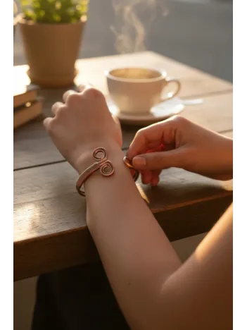 Kadın Bakır Bileklik - Koç Burcu Model Kelepçe Bileklik Bilezik Metal Kutu Ve Doğal Taşlar