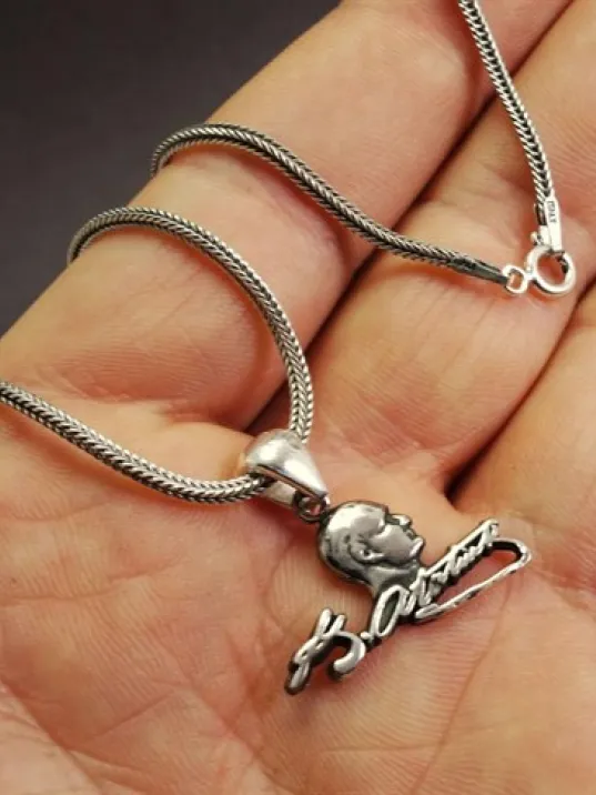 Gümüş Atatürk İmzalı Erkek Zincir Kolye