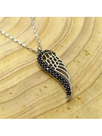 Siyah Tek Kanat Bayan Gümüş Kolye