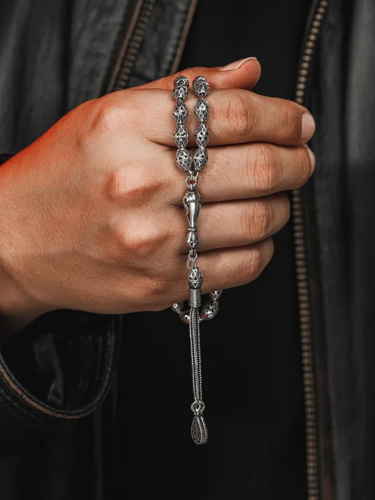 Erkek Tesbih - Meftun Oksitli 925 Ayar Gümüş Erkek Tespih Orta Boy 25gr Erkek Tesbih - Meftun Oksitli 925 Ayar Gümüş Erkek Tespih Orta Boy 25gr