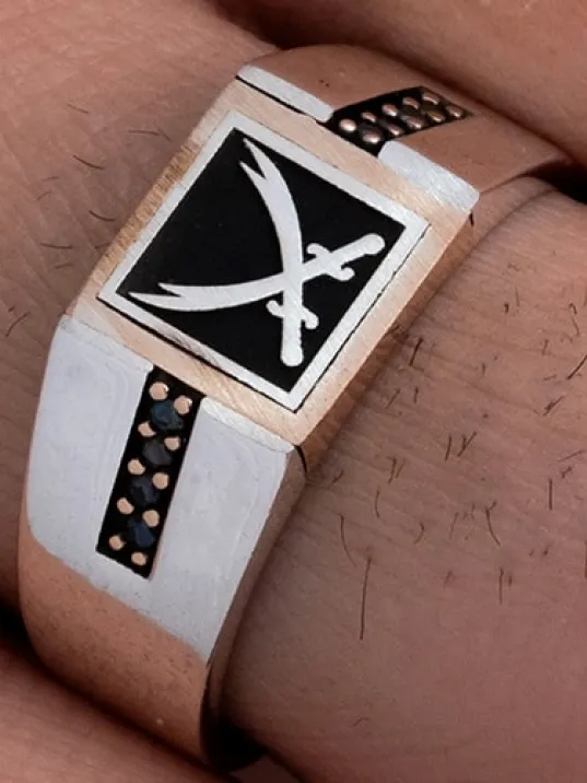 Erkek Gümüş Yüzük - Çift Zülfikarlı Siyah Taşlı İnce Kibar Erkek Yüzüğü