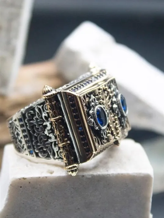 Kitab-ı Kut Safir Taşlı Tesbih Motifli Özel Seri Koleksyonluk 925 Ayar Gümüş Erkek Yüzük