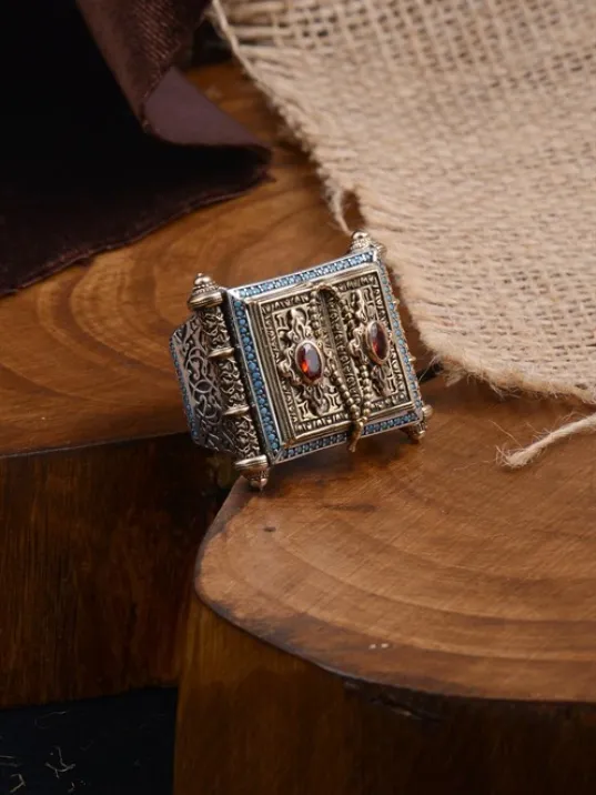 Kitab-ı Kut Turkuaz ve Yakut Taşlı Özel Seri Koleksyonluk Gümüş Erkek Yüzük