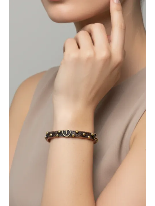 G Motif Model %100 Saf Bakır Erkek Kadın Bileklik – Metal Kutu ve Doğal Taşlar G Motif Model %100 Saf Bakır Erkek Kadın Bileklik – Metal Kutu ve Doğal Taşlar