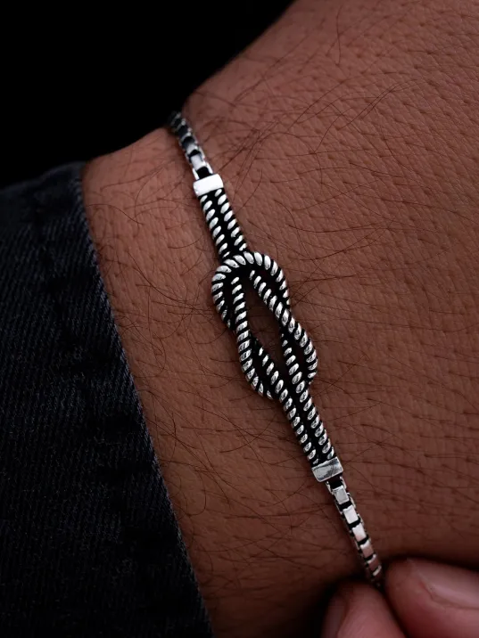 Erkek Gümüş Bileklik - Küp Zincirli Gemici Düğümü Gümüş Bileklik Erkek Gümüş Bileklik - Küp Zincirli Gemici Düğümü Gümüş Bileklik