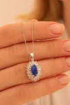 Kadın Gümüş Kolye - Damla Model Safir Taşlı Baget Süslemeli Rodyumlu Kadın Kolye Kadın Gümüş Kolye - Damla Model Safir Taşlı Baget Süslemeli Rodyumlu Kadın Kolye