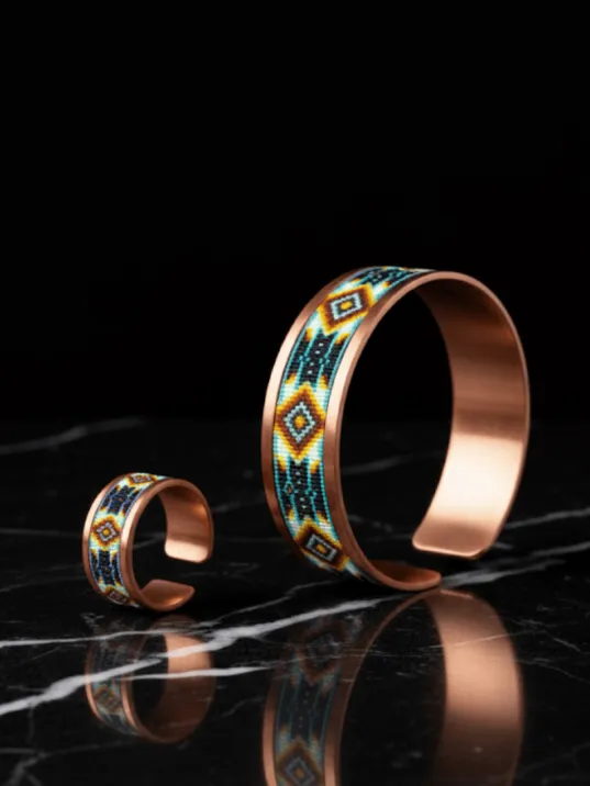 Kadın Bakır Bileklik Yüzük Set - Polka Model Özel Baskı Metal Kutu Ve Kuvars Taşı