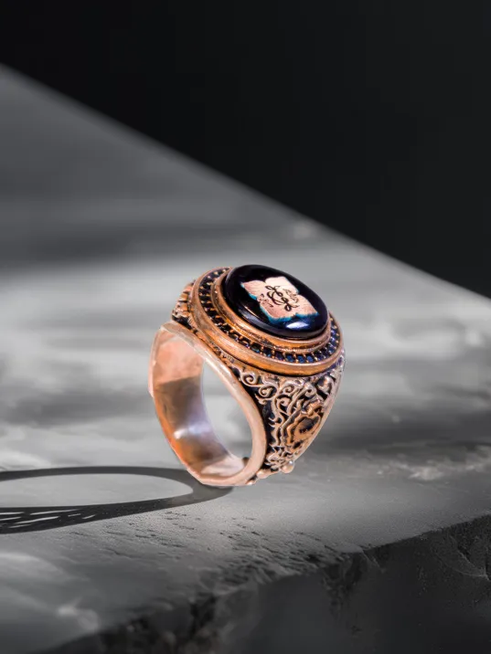 Oniks Taşlı Türk Bayraklı 925 Ayar Erkek Gümüş Yüzük Zirkon Taş ve Osmanlı İşlemeli