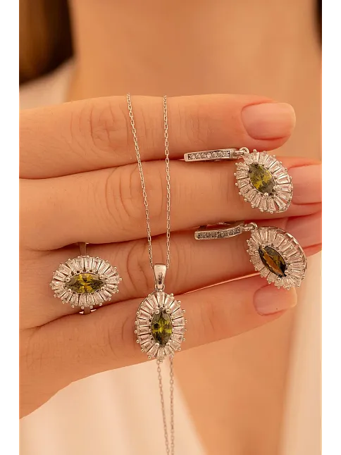 Kadın Gümüş Set - Mekik Model Zultanit Taşlı Baget Süslemeli Rodyumlu Kadın Set