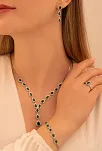 Kadın Gümüş Takı Seti - Sera Zümrüt Damla Taşlı 925 Ayar Kolye, Bileklik, Yüzük, Küpe Tam Set