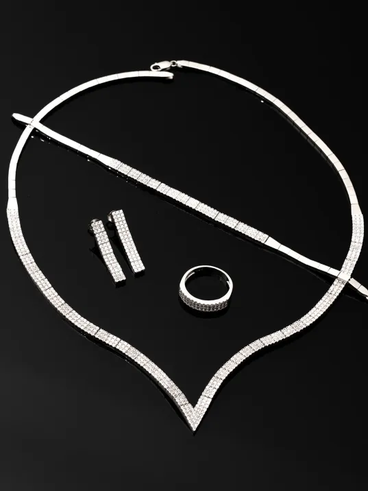 Kadın Gümüş Takı Düğün Seti - Paris Su Yolu 925 Ayar Kolye Bileklik Yüzük Küpe Tam Set Kadın Gümüş Takı Düğün Seti - Paris Su Yolu 925 Ayar Kolye Bileklik Yüzük Küpe Tam Set