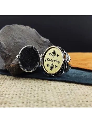 Kişiye Özel Tasarımlı Mavi Mineli Erkek Gümüş Yüzük (İçine Fotoğraf, İsim, Logo Yapılır) GYZGMSGUMSX Kişiye Özel Tasarımlı Mavi Mineli Erkek Gümüş Yüzük (İçine Fotoğraf, İsim, Logo Yapılır) GYZGMSGUMSX