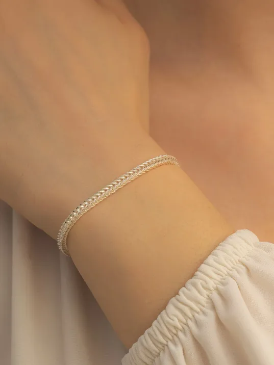 Kadın Gümüş Bileklik - 3mm Gümüş Beyaz Parlak Tilki Kuyruğu Model Kadın Bileklik Kadın Gümüş Bileklik - 3mm Gümüş Beyaz Parlak Tilki Kuyruğu Model Kadın Bileklik
