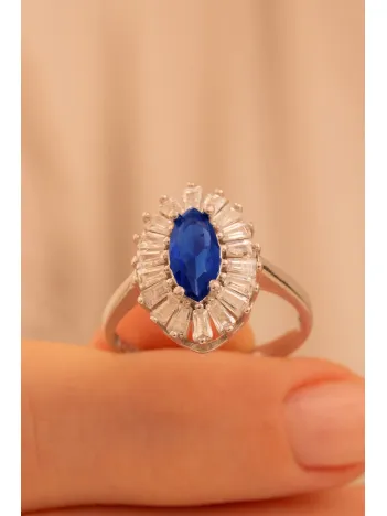 Kadın Gümüş Yüzük - Damla Model Safir Taşlı Baget Süslemeli Rodyumlu Kadın Yüzük