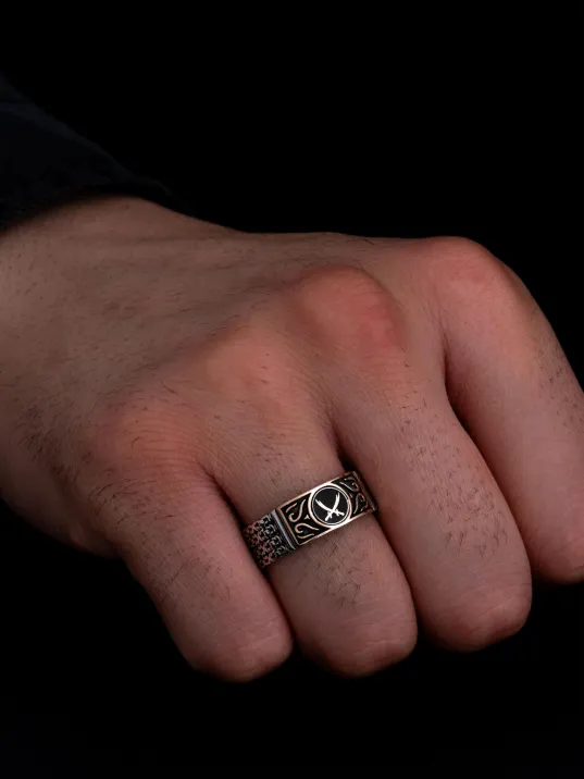 Erkek Gümüş Yüzük - Siyah Çift Zülfikar Kılıcı Zincir Motifli İnce Kibar Erkek Yüzüğü