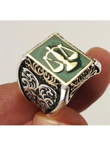 Adalet Terazisi Yeşil Mineli Erkek Gümüş Yüzük
