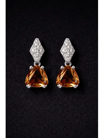 Kadın Gümüş Küpe - Üçgen Kesim Zultanit Taşlı Gümüş Küpe