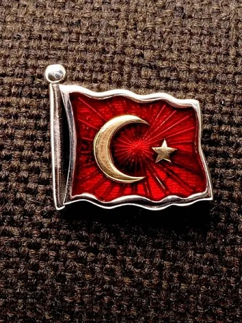 Özel Seri Ay Yıldız, Bayrak Gümüş Rozet