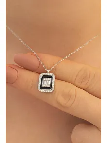 Kare Baget Taşlı Kadın Gümüş Kolye Zincir GKLKRBGTM1D-ROS