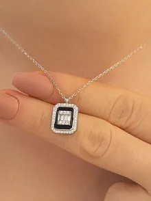 Kare Baget Taşlı Kadın Gümüş Kolye Zincir GKLKRBGTM1D-ROS