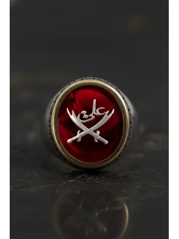 Erkek Gümüş Yüzük - Çift Zülfikar Kılıcı Ve Tuğra İşlemeli Yakut Taşlı Grek Desenli Gümüş Yüzük