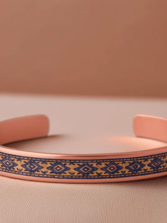 Kadın Bakır Bileklik Yüzük Set - Anna Model Özel Baskı Metal Kutu Ve Kuvars Taşı Kadın Bakır Bileklik Yüzük Set - Anna Model Özel Baskı Metal Kutu Ve Kuvars Taşı