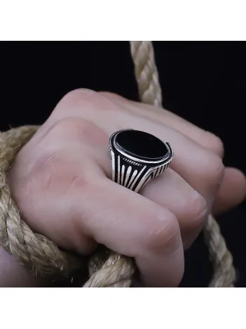 Oval Siyah Oniks Taşlı Özel Seri Erkek Gümüş Yüzük