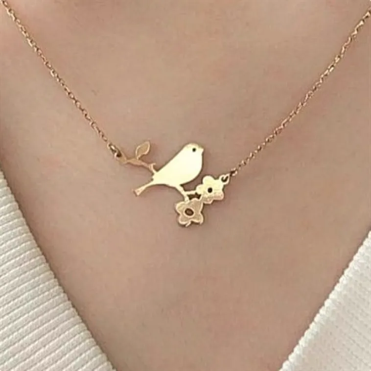 Gerçek Rose Kararmayan Kaplama Tek Kuş Model Kadın 925 Ayar Gümüş Kolye (14 Şubat Sevgililer Günü Hediyesi) Gerçek Rose Kararmayan Kaplama Tek Kuş Model Kadın 925 Ayar Gümüş Kolye (14 Şubat Sevgililer Günü Hediyesi)