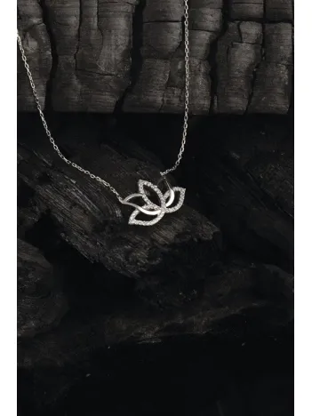 Lotus Çiçeği Beyaz Zirkon Taşlı Bayan 925 Ayar Gümüş Kolye GKLLOTUSKLY-GMS Lotus Çiçeği Beyaz Zirkon Taşlı Bayan 925 Ayar Gümüş Kolye GKLLOTUSKLY-GMS