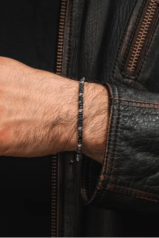 Siyah Hematit Taşlı Gümüş Detaylı Ayarlanabilir İp Bileklik - Model 3
