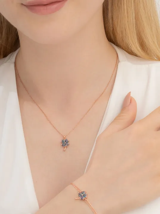 Kadın Gümüş Set - Rose Mistik Topaz Yonca Model Kolye Bileklik Gümüş Set
