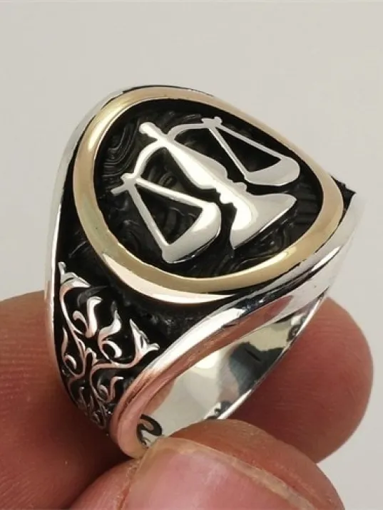 Avukat ve Hakimlere Özel Adalet Terazisi Gümüş Erkek Yüzüğü