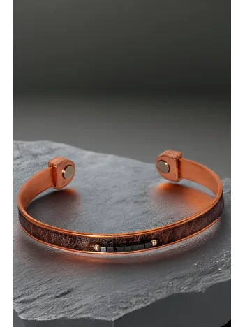 Kadın Bakır Bileklik - Ortası Küp Motifli Kahverengi Derili Bakır Bilezik Metal Kutuda