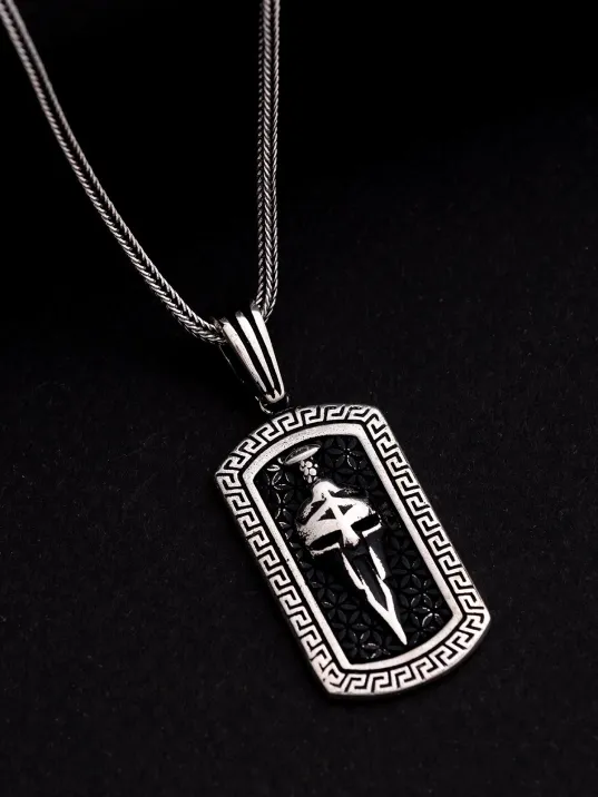 Erkek Gümüş Kolye - Grek Desenli Savaşçı Maskesi Tilki Kuyruğu Zincir Erkek Kolye Erkek Gümüş Kolye - Grek Desenli Savaşçı Maskesi Tilki Kuyruğu Zincir Erkek Kolye