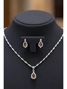 Kadın Gümüş Kolye Küpe Set - Zarif Mini Zultanit Taşlı Kadın Gümüş Set
