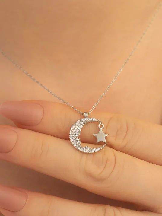 Kadın Gümüş Kolye - Ay Yıldız Zirkon Taşlı 925 Ayar Gümüş Kolye Gklayyldzgm-gms Kadın Gümüş Kolye - Ay Yıldız Zirkon Taşlı 925 Ayar Gümüş Kolye Gklayyldzgm-gms