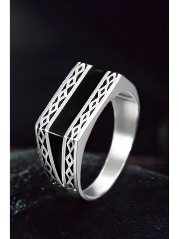 Erkek Gümüş Yüzük - Zincir Desenli Ortası Siyah Çizgili İnce Kibar Erkek Yüzük Erkek Gümüş Yüzük - Zincir Desenli Ortası Siyah Çizgili İnce Kibar Erkek Yüzük