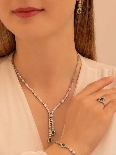 Kadın Gümüş Takı Seti - Peri Zümrüt Taşlı Damla Model Kolye, Bileklik, Yüzük, Küpe Tam Set