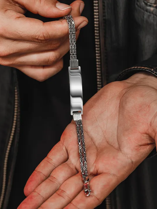 Erkek Gümüş Bileklik - İsim Yazılan 2.8 mm Çift Kare Kral Zincir Erkek Bileklik Erkek Gümüş Bileklik - İsim Yazılan 2.8 mm Çift Kare Kral Zincir Erkek Bileklik