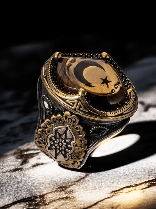 Erkek Sıkma Kehribar Taşlı Ay Yıldız İşlemeli  Gümüş Yüzük