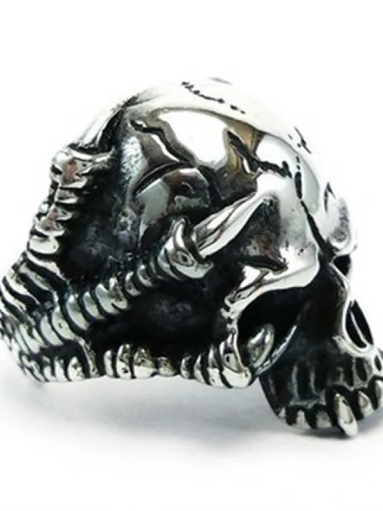 Gotik Kurukafa Gümüş Erkek Yüzüğü