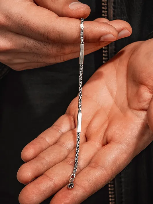 Kare Parçalı Erkek Kral Gümüş Bileklik Künye 2,8mm Orta Kalınlıkta