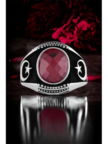 Ay Yıldız Temalı Faset Kesim Zirkon Taşlı Gümüş Yüzük