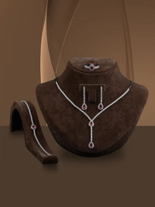 Ela Bayan Yakut Taşlı Gümüş Su Yolu Set - Kolye, Bileklik, Küpe, Yüzük