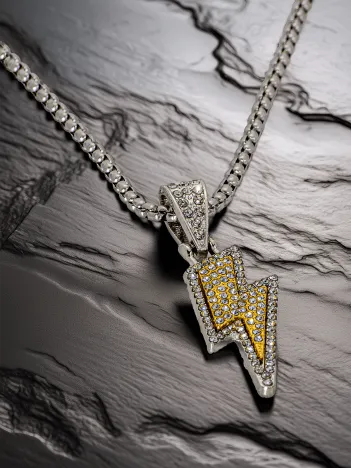 Voltrix Model Taşlı Yıldırım Figürlü Polo Zincir Çelik Erkek Kolye